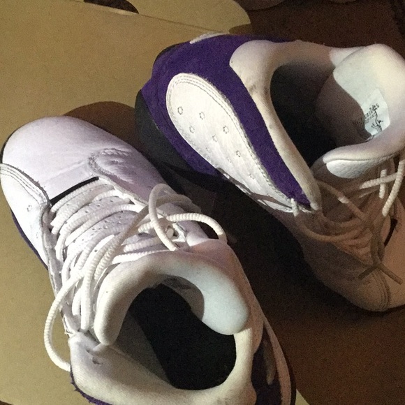 Gently worn Jordan's - Picture 2 of 3